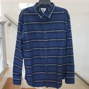 Vissla nice men's button down shirt . Size XL